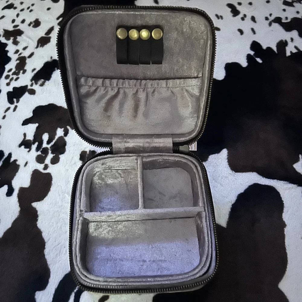 Jewelry Travel Organizer Case New Genuine Cowhide Leather Black Brown‎ Western